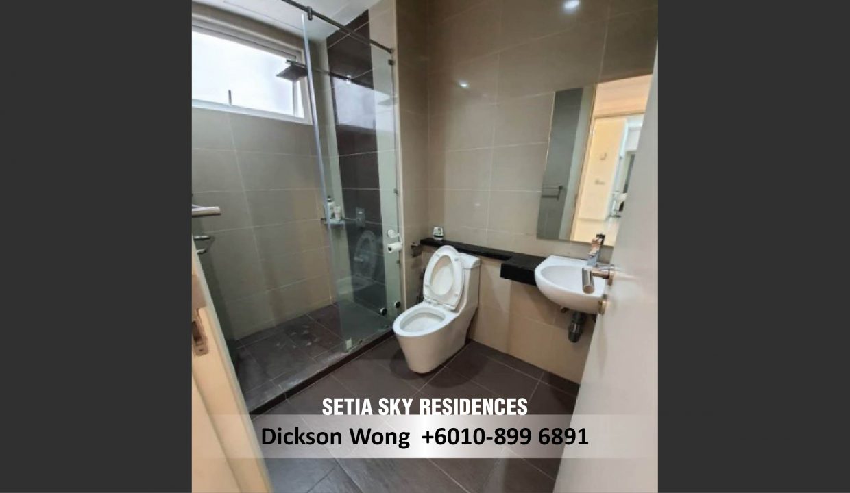 Surian Residence Mutiara Damansara 2200sf - for rent-17